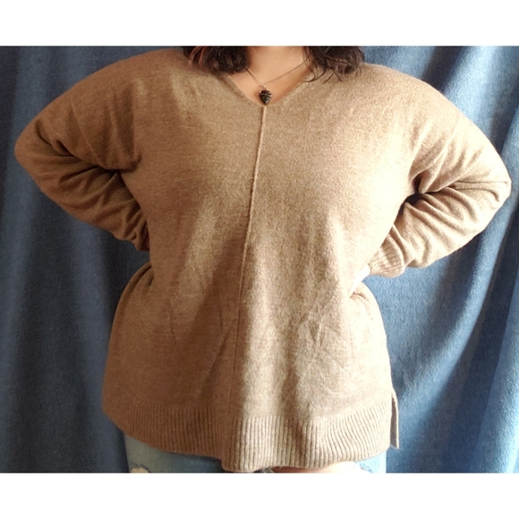 George Sweaters - ⭐HOST PICK⭐ Beige Knit Sweater